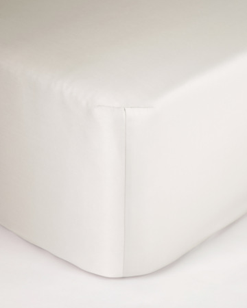 Простынь на резинке Satin 600ТС Square