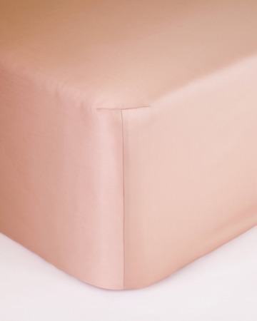 Простынь на резинке Satin 600ТС Rem