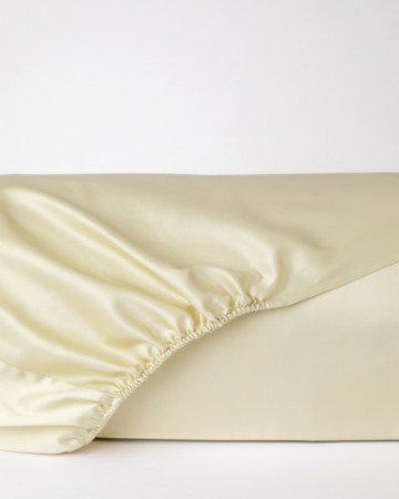 Простынь на резинке Satin 600ТС Cramer
